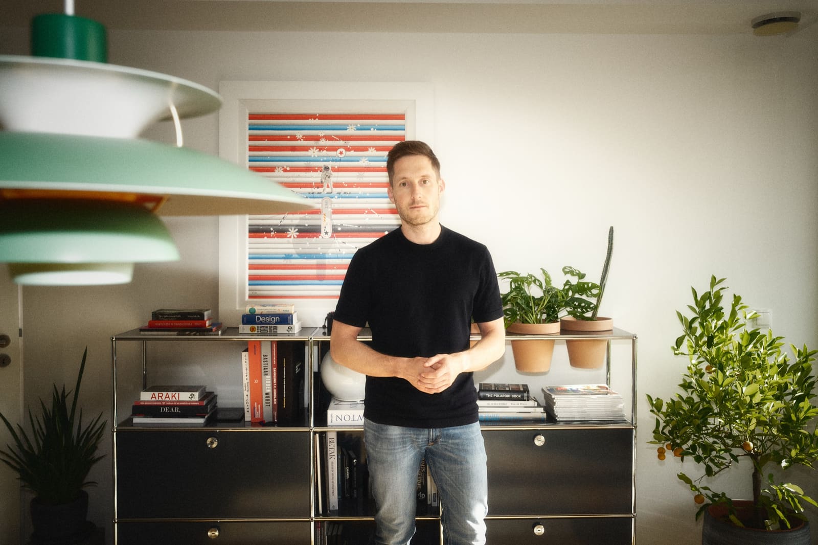 Julian Jankowski in seinem Arbeitszimmer
